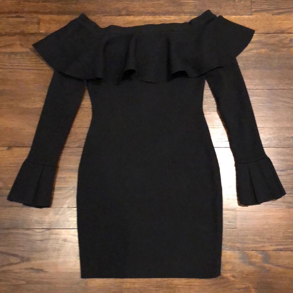 ENDLESS ROSE Black Off-Shoulder Knit Mini Dress